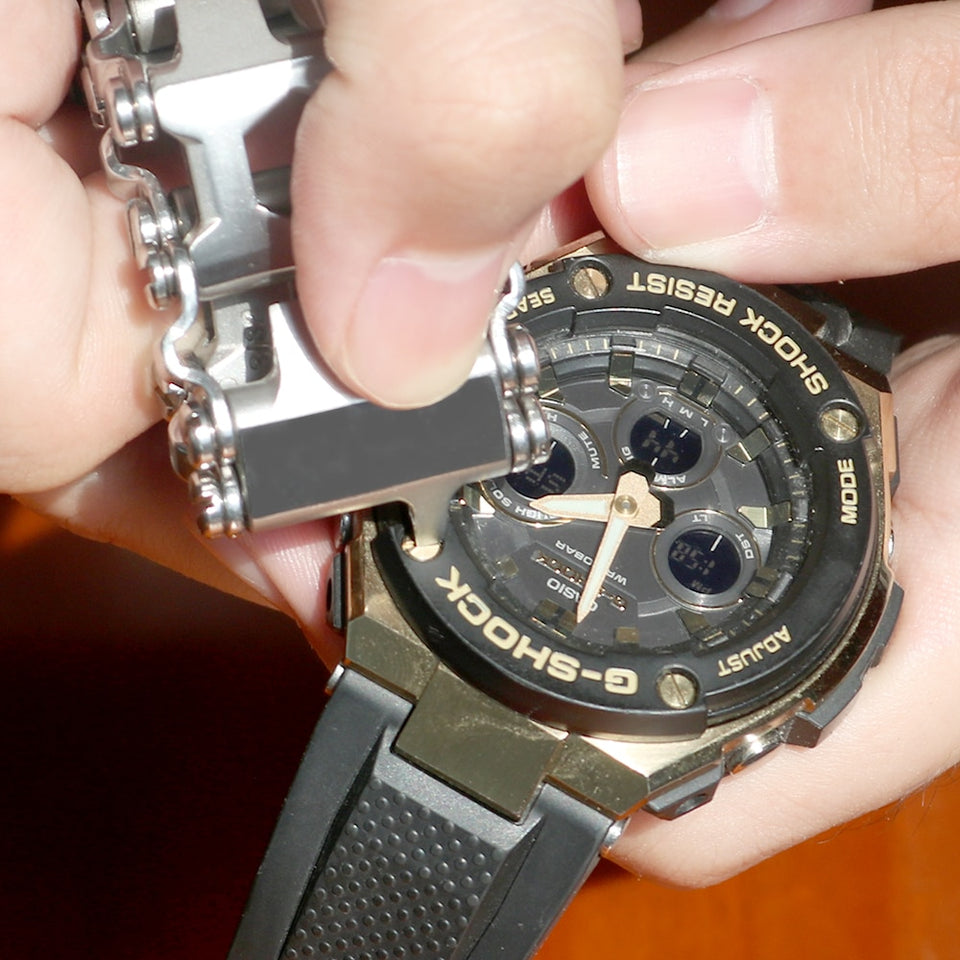 SafetyFirst - 29 In 1 Survival Bracelet